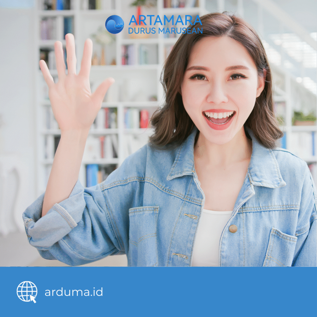 perkenalan diri dalam bahasa inggris